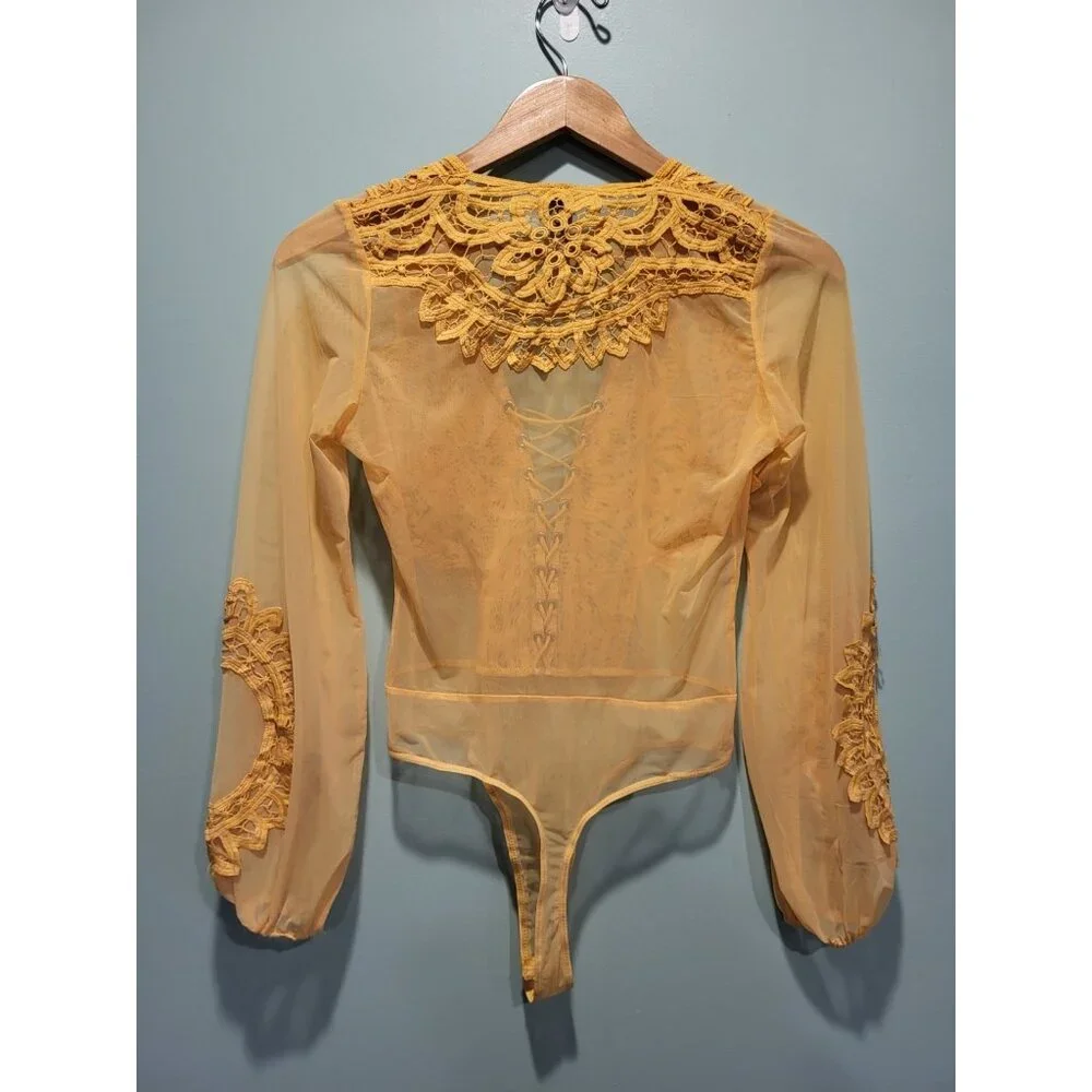 Sheer Yellow Lace Applique Long Puff Sleeve Lace Up Front Bodysuit Sz M